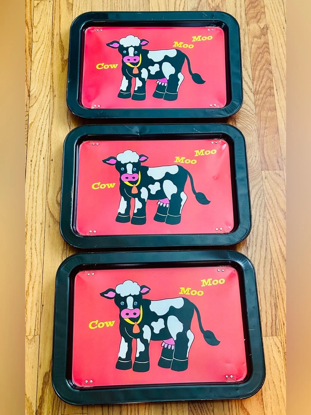 Vtg 1960s Metal Folding TV Lap Trays Set of 3 Red Cow Moo Moo Farm Retro Table